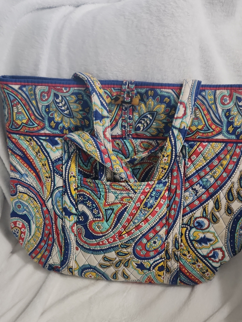 Vera Bradley Tote, Good Cond Pockets Inside, Front/Back